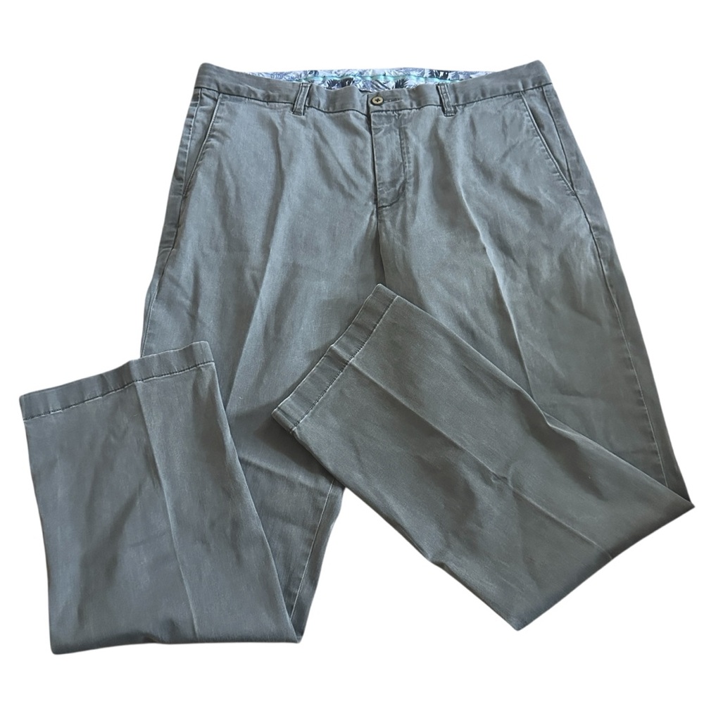 Tommy Bahama Boraclay Flat Front Gray Fog Chino Pants Men’s 36 X 32 - Picture 4 of 6